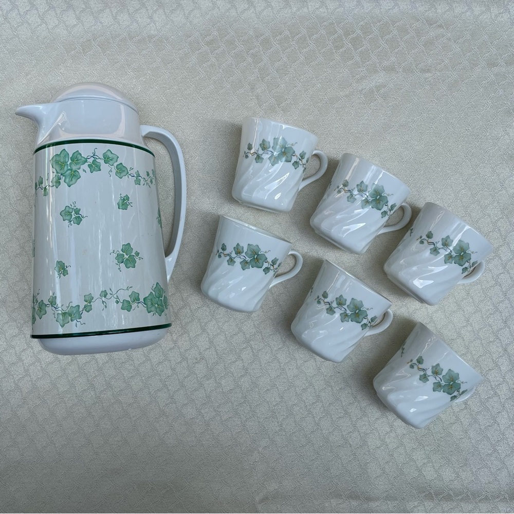 Vintage Corelle Callaway Green Ivy Carafe & 6 Cups Set Coffee Tea Service Retro